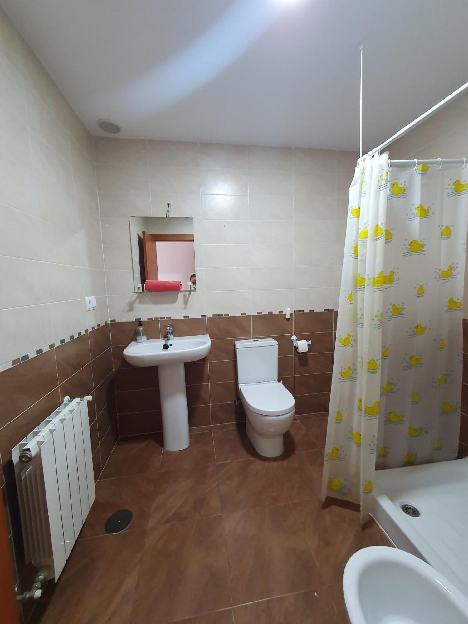 Piso Centrico Con Garaje En Apartment Hellin