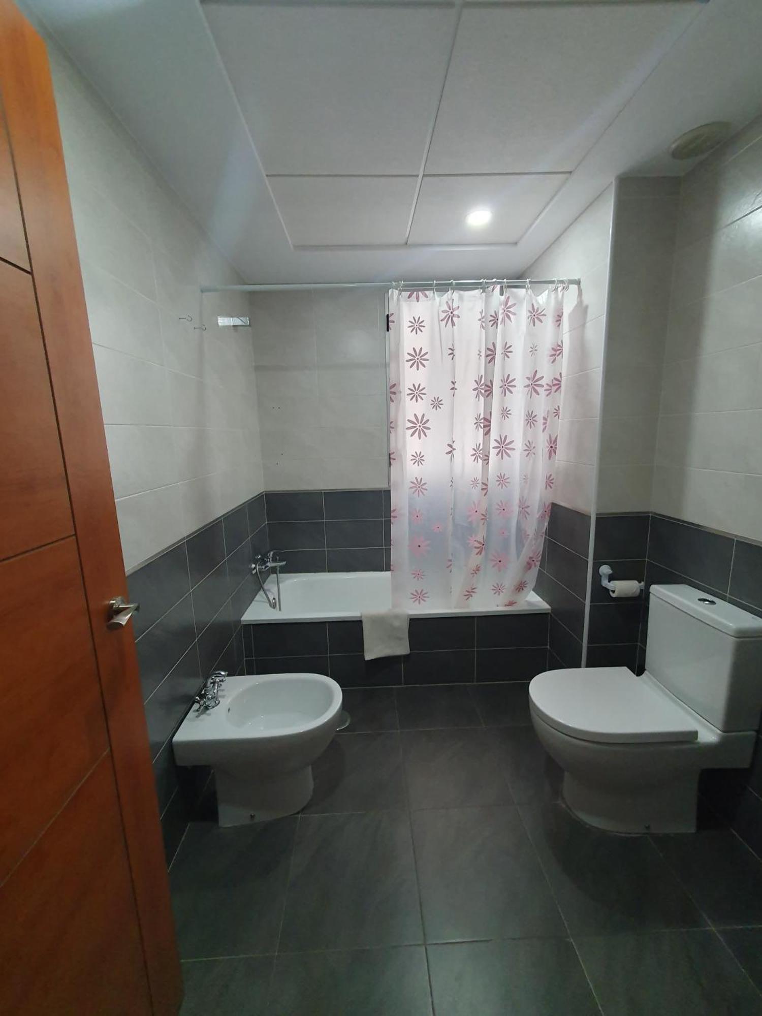 Appartement Piso Centrico Con Garaje En *