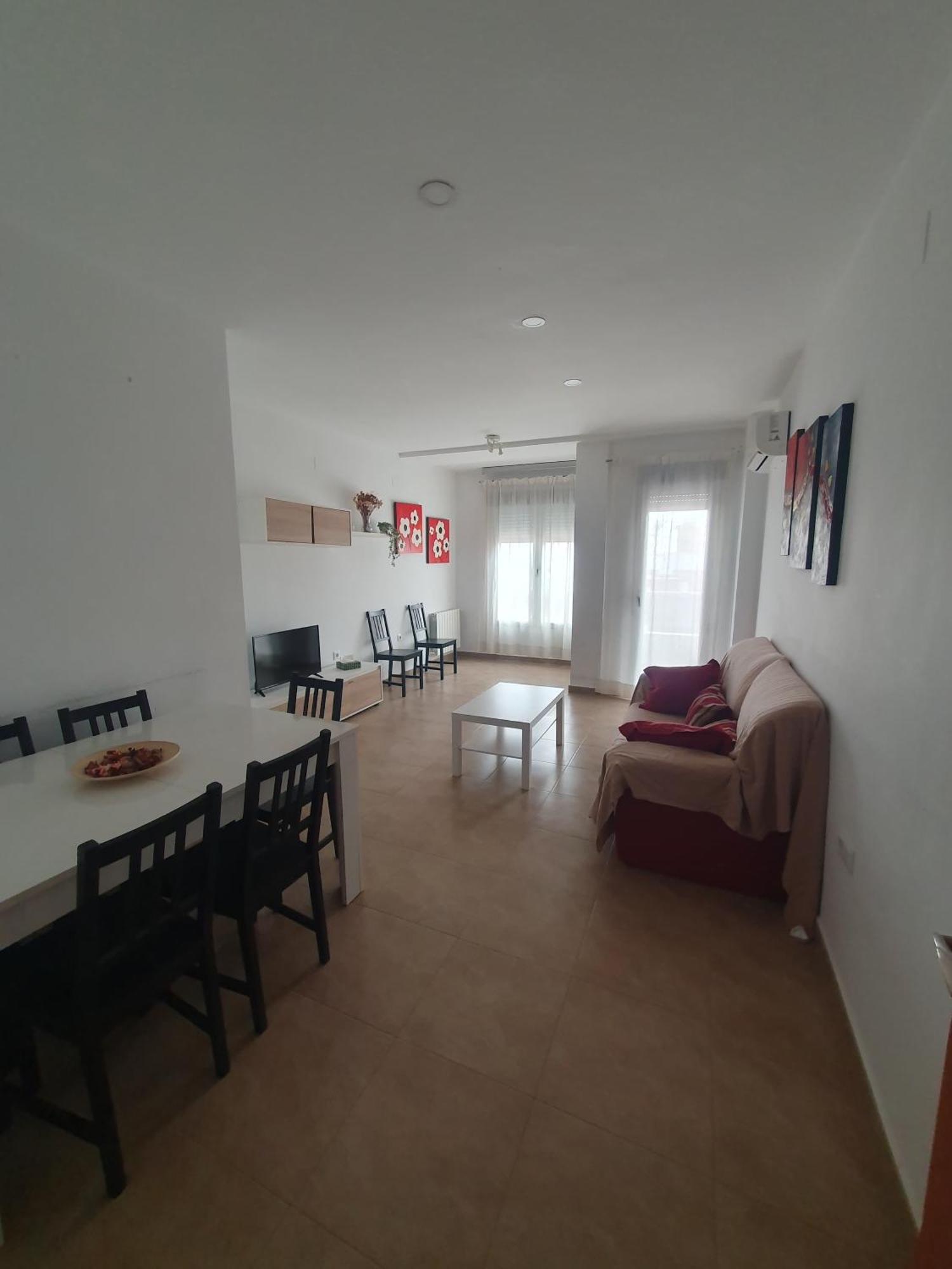 Apartment Piso Centrico Con Garaje En Hellin